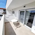 Casa de Férias Family Friendly House With A Swimming Pool Povljana, Pag - 24256