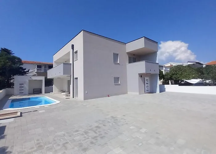 Family Friendly House With A Swimming Pool Povljana, Pag - 24256