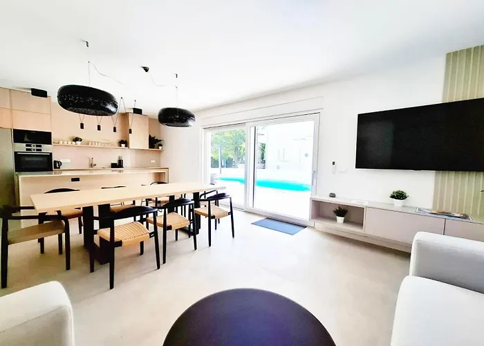 Family Friendly House With A Swimming Pool Povljana, Pag - 24256 * Povljana