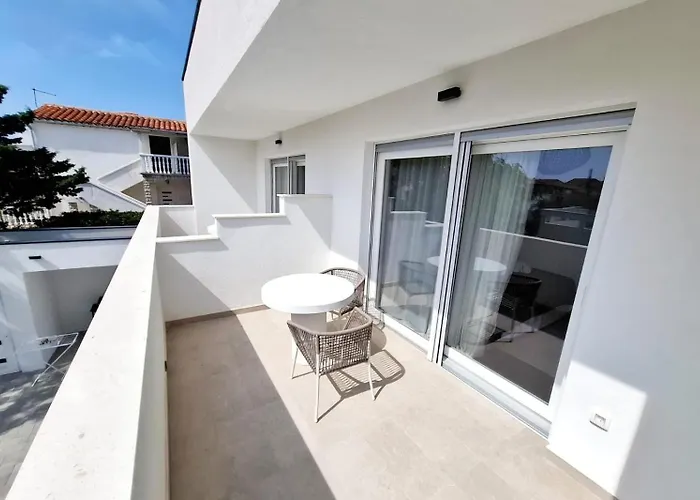 Vikendica Family Friendly House With A Swimming Pool Povljana, Pag - 24256