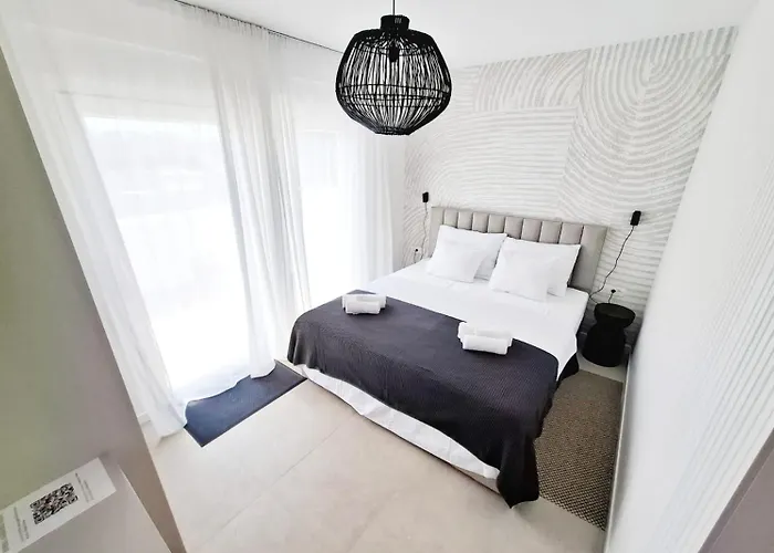 Family Friendly House With A Swimming Pool Povljana, Pag - 24256 פובליאנה