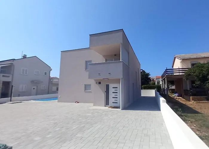 Family Friendly House With A Swimming Pool Povljana, Pag - 24256 펜션 포블랴나